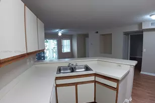9999 Summerbreeze Dr, Sunrise, FL 33322 - Photo 5