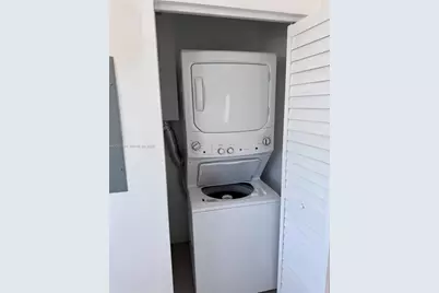 [Address not provided], Miami Beach, FL 33141 - Photo 5