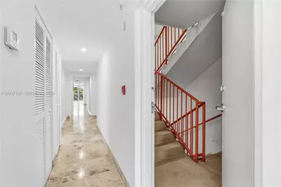 7824 Collins Ave #401, Miami Beach, FL 33141 - Photo 21
