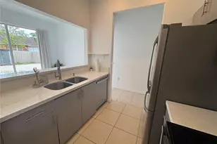 23703 SW 110th Pl, Homestead, FL 33032 - Photo 15