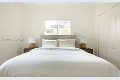 15566 SW 13th Ter, Miami, FL 33194 - Photo 17
