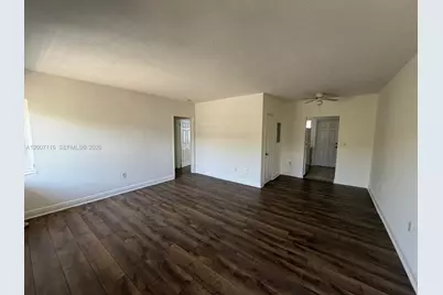 8321 Crespi Blvd #6, Miami Beach, FL 33141 - Photo 1