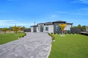 105 S Nelson Rd, Cape Coral, FL 33991 - Photo 19