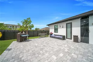 105 S Nelson Rd, Cape Coral, FL 33991 - Photo 57