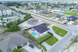 105 S Nelson Rd, Cape Coral, FL 33991 - Photo 7