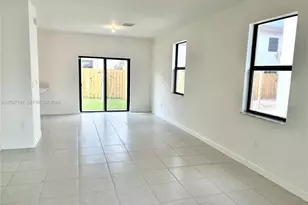 23464 SW 129th Ave, Homestead, FL 33032 - Photo 3