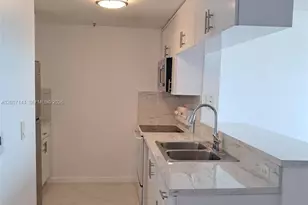 275 NE 18th St, Miami, FL 33132 - Photo 15