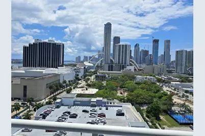275 NE 18th St #1704, Miami, FL 33132 - Photo 25