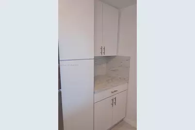 275 NE 18th St #1704, Miami, FL 33132 - Photo 17