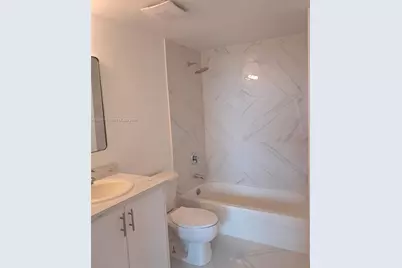 275 NE 18th St #1704, Miami, FL 33132 - Photo 21