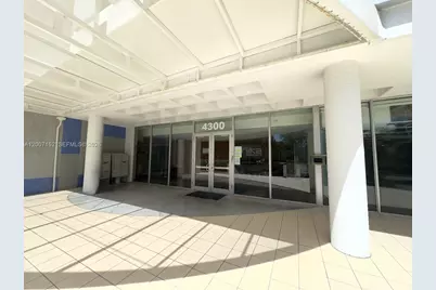 4300 Biscayne Blvd #206, Miami, FL 33137 - Photo 3