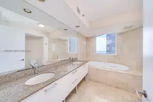 17201 Collins Ave, Sunny Isles Beach, FL 33160 - Photo 17
