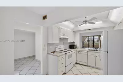 1850 Homewood Blvd #5010, Delray Beach, FL 33445 - Photo 5