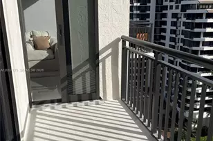 540 Brickell Key Dr, Miami, FL 33131 - Photo 23