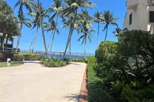 540 Brickell Key Dr, Miami, FL 33131 - Photo 25