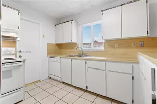 11211 SW 138th Terrace, Miami, FL 33176 - Photo 17