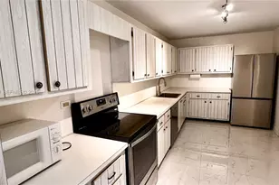 6039 Collins Ave, Miami Beach, FL 33140 - Photo 5