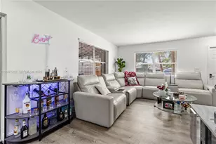 203 NE 12th Ave, Homestead, FL 33030 - Photo 11