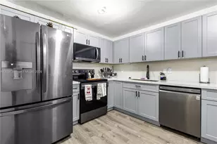 203 NE 12th Ave, Homestead, FL 33030 - Photo 5