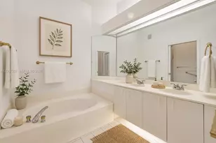 10131 Lombardy Dr, Tamarac, FL 33321 - Photo 17