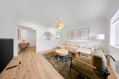 1300 NE 110th St, Miami, FL 33161 - Photo 23