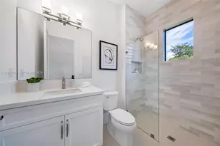 11900 SW 14th Pl, Davie, FL 33325 - Photo 51