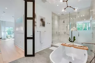 815 NE 76th St, Miami, FL 33138 - Photo 13