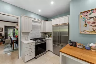 6121 La Gorce Dr, Miami Beach, FL 33140 - Photo 17