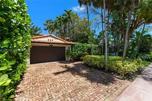 6121 La Gorce Dr, Miami Beach, FL 33140 - Photo 3
