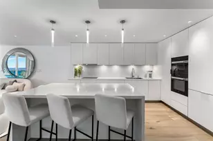 2301 Collins Ave, Miami Beach, FL 33139 - Photo 7