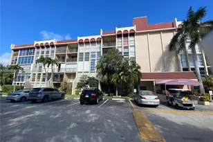2101 Atlantic Shores Blvd, Hallandale Beach, FL 33009 - Photo 17