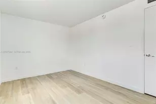620 SW 10th St, Miami, FL 33130 - Photo 11