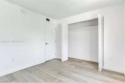 620 SW 10th St #301, Miami, FL 33130 - Photo 13