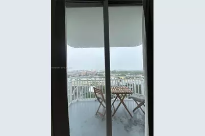 2100 Sans Souci Blvd #B811, North Miami, FL 33181 - Photo 3