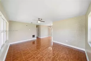 2724 Acapulco Dr, Miramar, FL 33023 - Photo 5