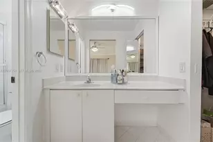 1004 Golden Cane Dr, Weston, FL 33327 - Photo 17