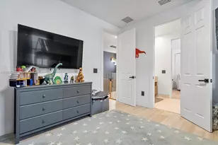 9830 NW 86th Terrace, Doral, FL 33178 - Photo 21