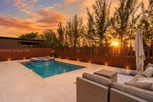 9830 NW 86th Terrace, Doral, FL 33178 - Photo 1