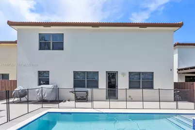 9830 NW 86 Ter, Doral, FL 33178 - Photo 41