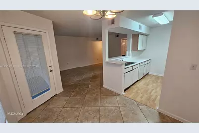 815 W Boynton Beach Blvd #14-102, Boynton Beach, FL 33426 - Photo 11