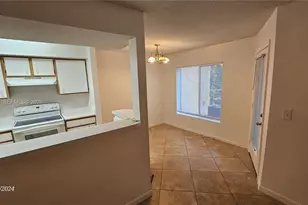 815 W Boynton Beach Blvd, Boynton Beach, FL 33426 - Photo 9