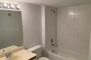 3985 W McNab Rd, Pompano Beach, FL 33069 - Photo 21