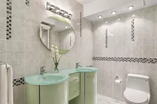251 174th St, Sunny Isles Beach, FL 33160 - Photo 15