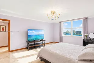 251 174th St, Sunny Isles Beach, FL 33160 - Photo 17