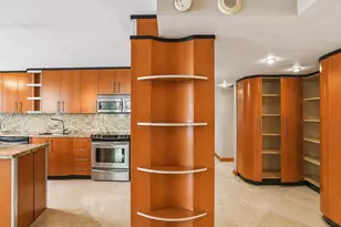 251 174th St, Sunny Isles Beach, FL 33160 - Photo 11