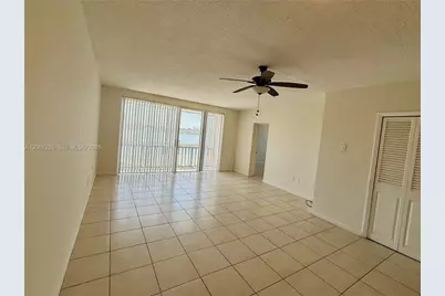 1591 NE Miami Gardens Dr #205, Miami, FL 33179 - Photo 5