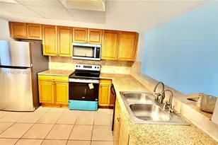 1591 NE Miami Gardens Dr, Miami, FL 33179 - Photo 15