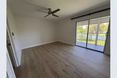 13155 SW 7th Ct #204E, Pembroke Pines, FL 33027 - Photo 29