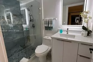 13155 SW 7th Ct, Pembroke Pines, FL 33027 - Photo 11