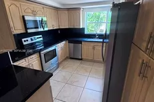 6713 SW 112th Ct, Miami, FL 33173 - Photo 13